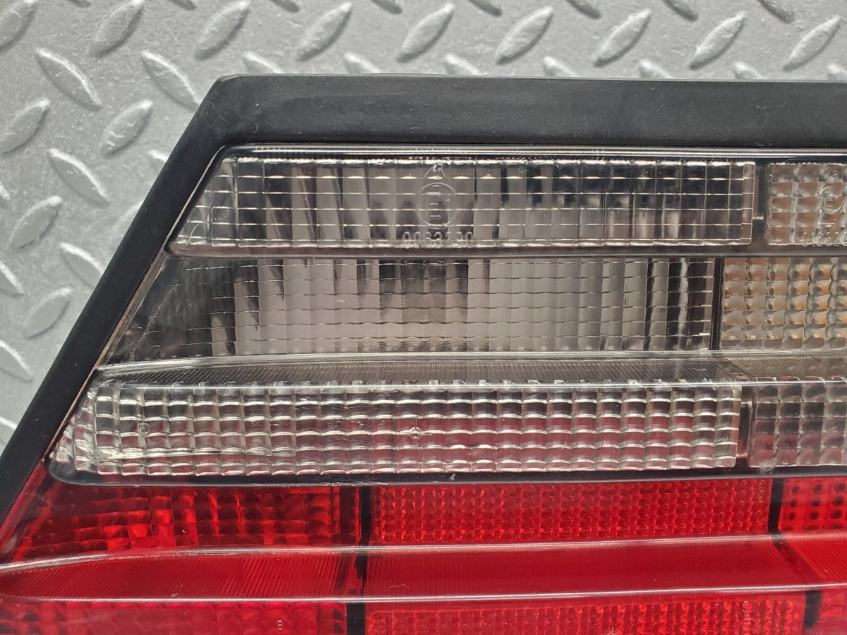 48940 Mercedes-Benz A124 320E Cabriolet Tail Light Right Side Hella
