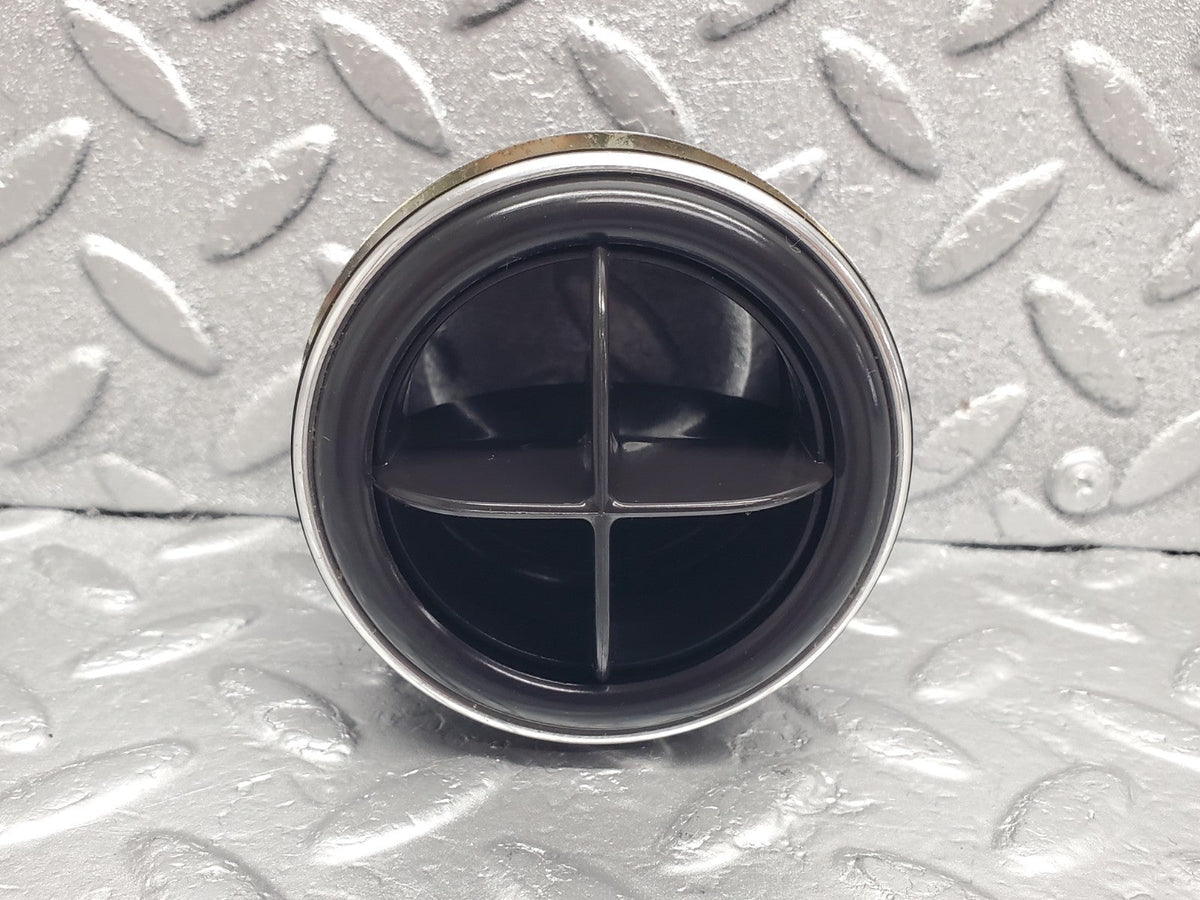 49999 Mercedes-Benz R107 380SL Dashboard Air Vent