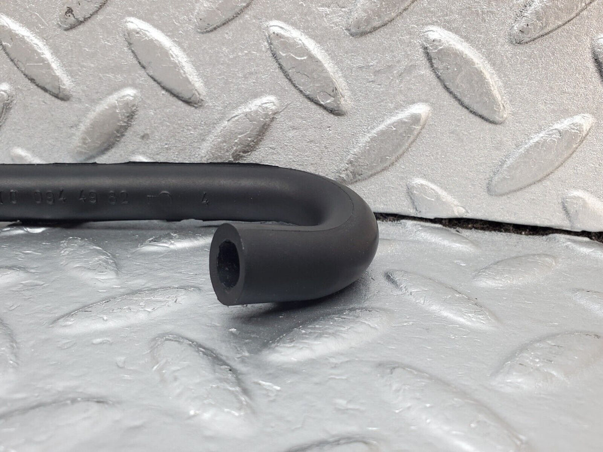45398 Mercedes-Benz 280E M110.983 Air Intake Pipe A1100944982