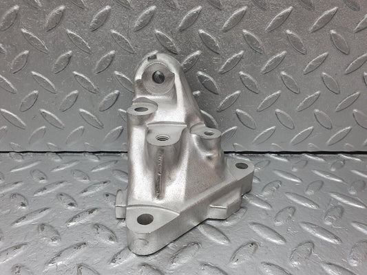 41447 Mercedes-Benz W124 200E Engine Mount Bracket Left Side A1022234104