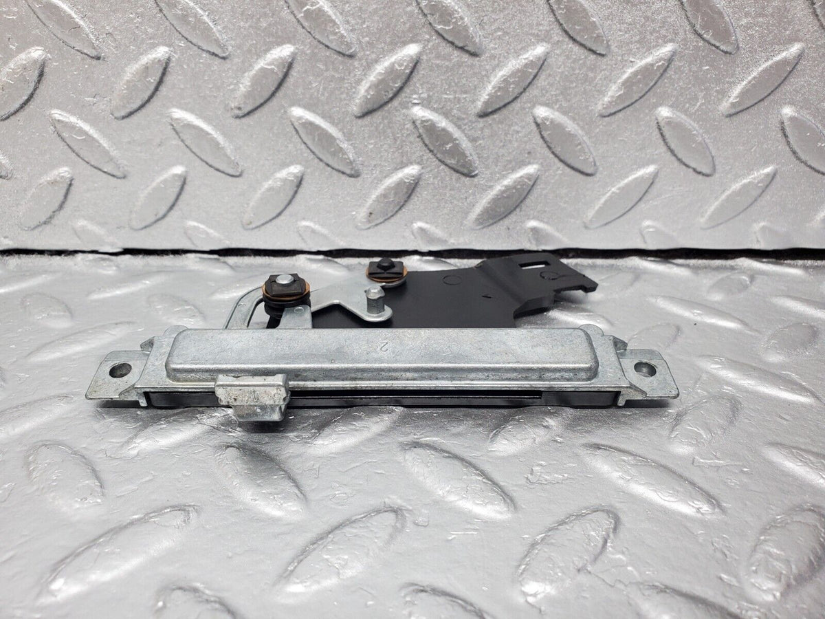 45655 Mercedes-Benz W126 420SE Rear Heater Regulator A1268300385
