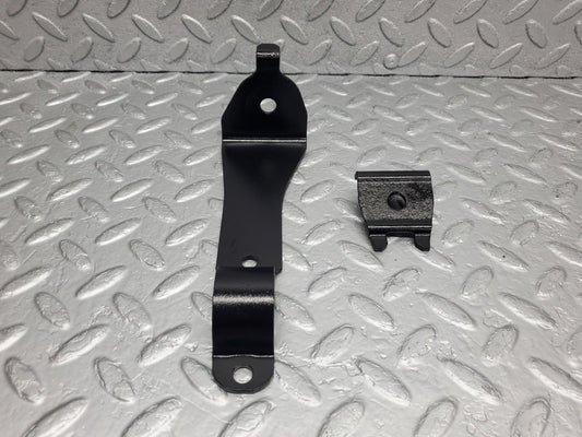 49363 Mercedes-Benz A124 320E Cabriolet Anti Roll Bar Holder Bracket Front Right