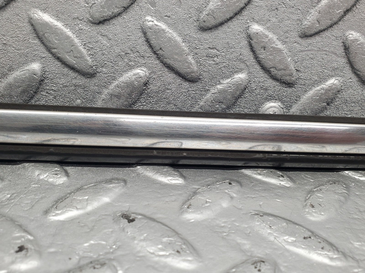 50743 Mercedes-Benz W108 280SE 3.5 Rear Left Door Centre Moulding Trim