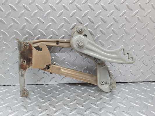 41438 Mercedes-Benz W124 200E Bonnet Hinge Left Side A1248870974 A1248800128