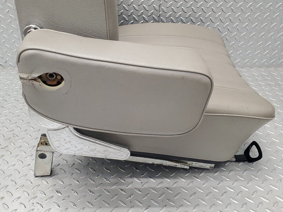50801 Mercedes-Benz W108 280SE 3.5 Left Passenger Seat Grey