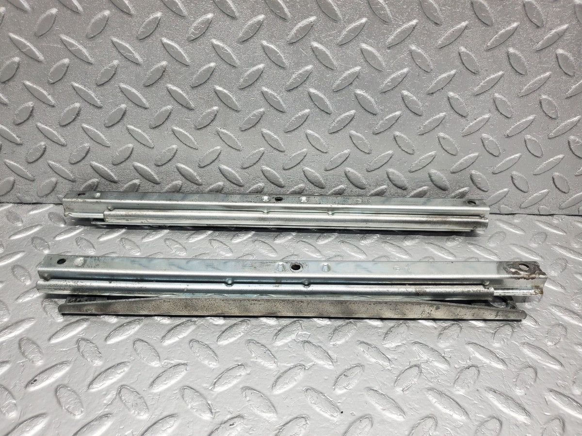 50199 Mercedes-Benz C123 280CE Coupe Front Left Seat Rail Pair