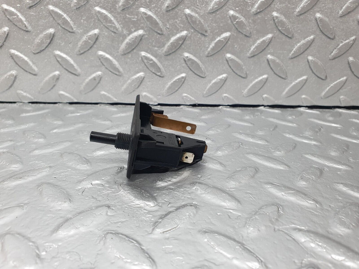 43547 Mercedes-Benz C126 380SEC Coupe Trunk Boot Light Switch A1158202511 A0008213252