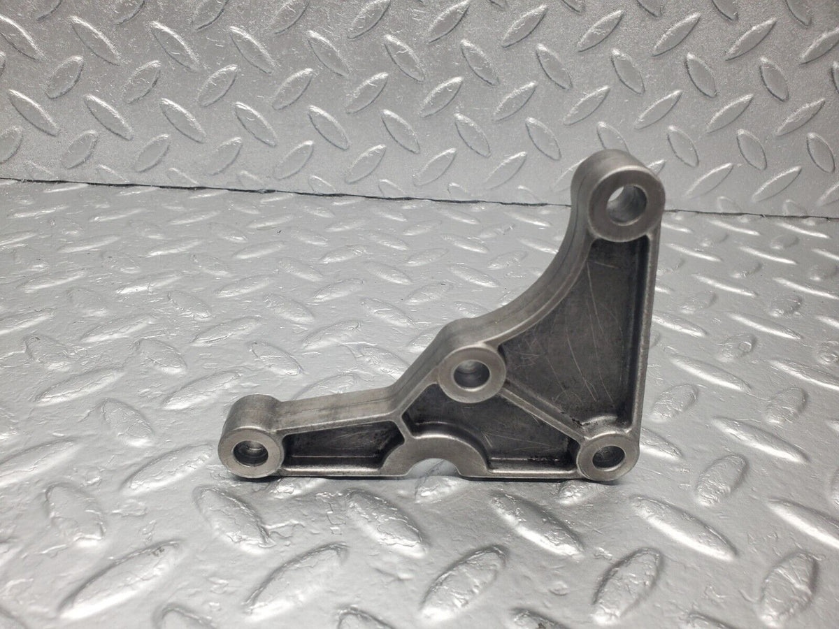 47199 Mercedes-Benz R129 320SL Coupe Steering Pump Bracket