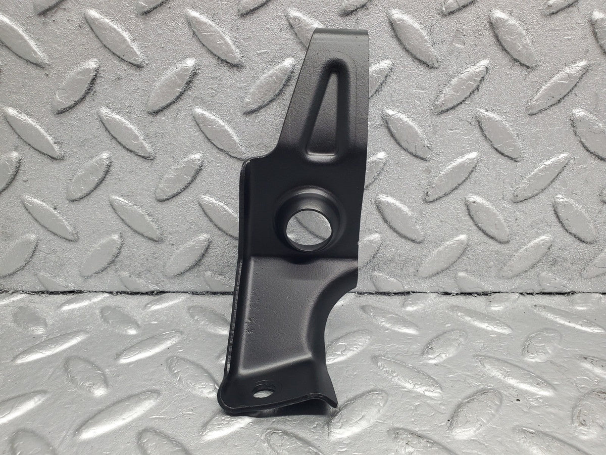 51024 Mercedes-Benz R107 380SL Accelerator Cable Bracket