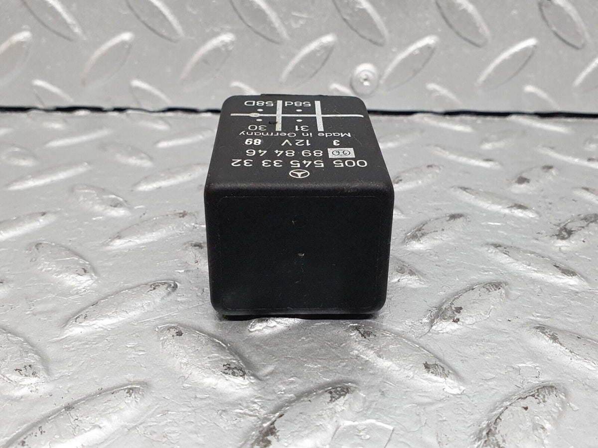 41098 Mercedes-Benz W126 300SE Light Control Relay A0055453332