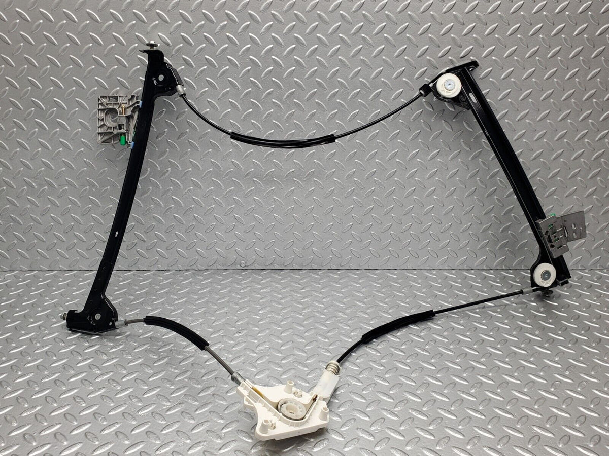 47688 Mercedes-Benz R230 350SL Coupe Front Right Power Window Regulator
