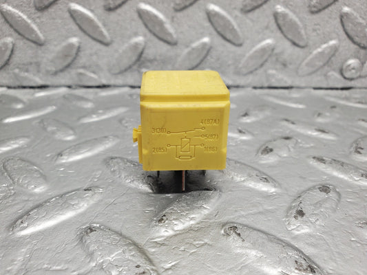 51341 Mercedes-Benz R230 R129 Coupe Multi Purpose Relay A0025421419