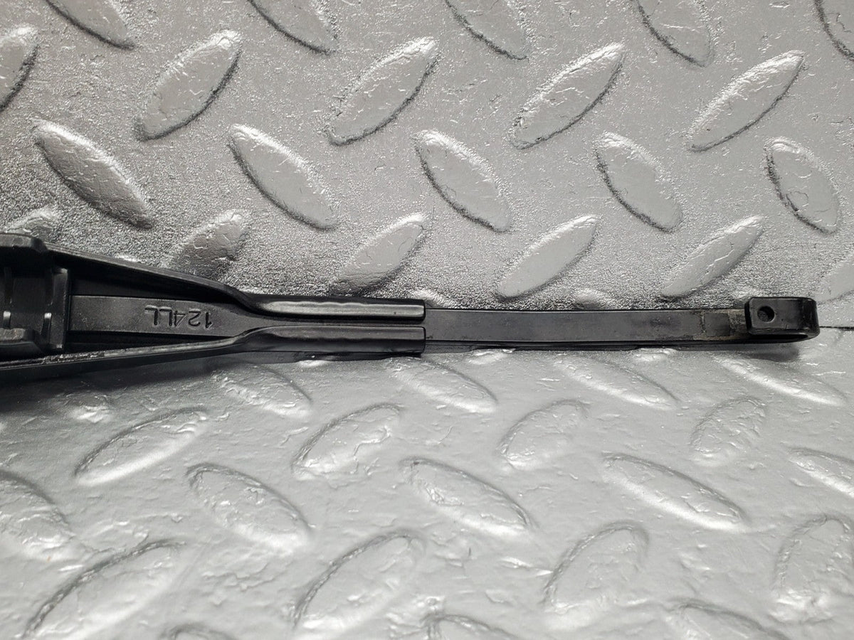 49263 Mercedes-Benz A124 320E Cabriolet Wiper Arm 096052184.840