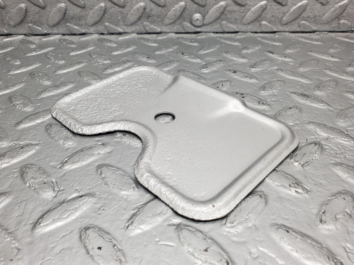 50962 Mercedes-Benz W108 280SE 3.5 Engine Mount Bracket Heat Shield Right