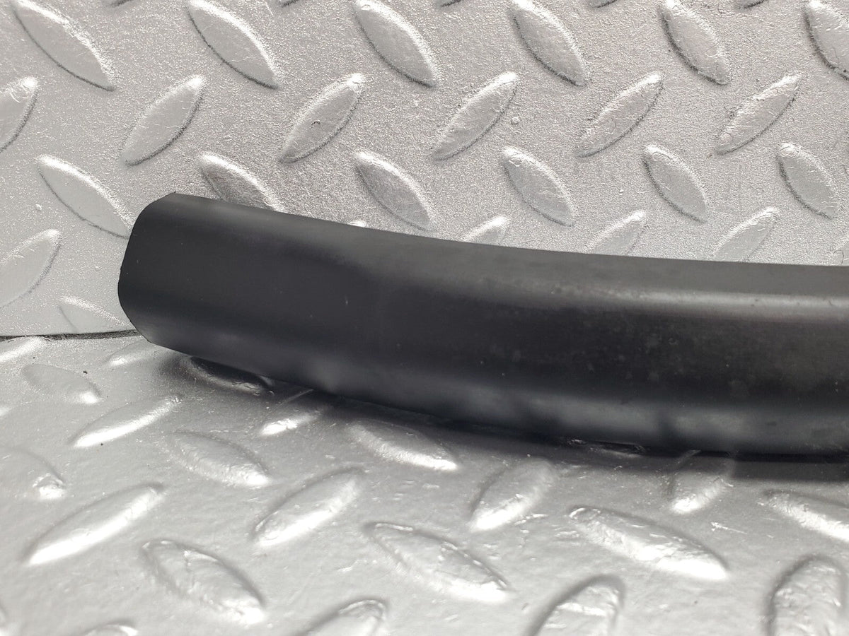 48761 Mercedes-Benz W123 Front Bumper Rubber