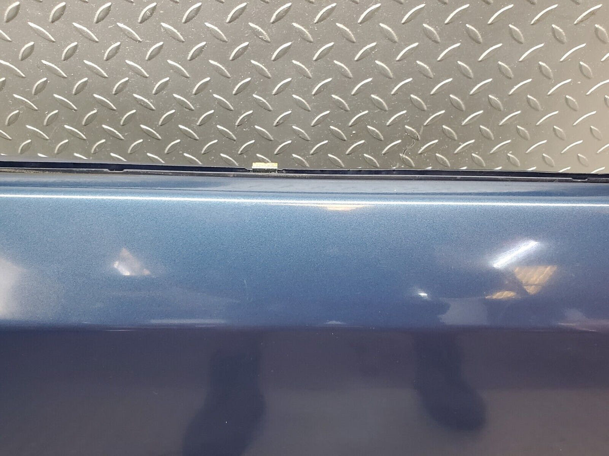 44704 Mercedes-Benz W124 220E Front Right Door