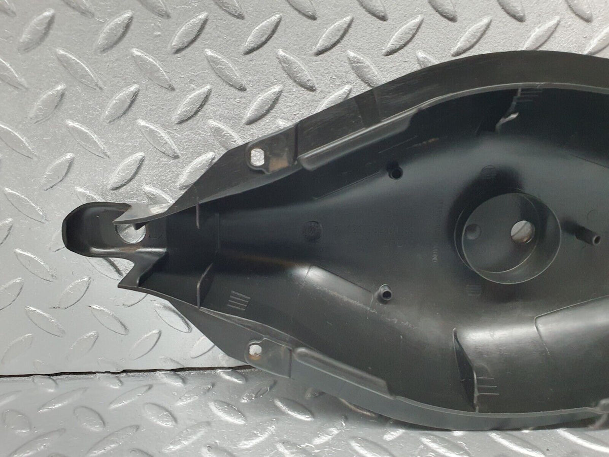 41779 Mercedes-Benz W202 C200 Rear Control Arm Cover 2x A1293520189 A1293520188
