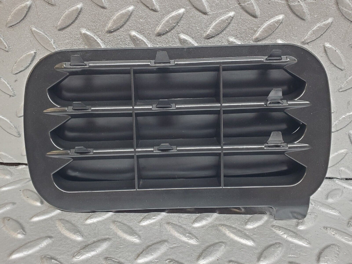 44735 Mercedes-Benz W124 220E Rear Air Intake Vent Left A1248370230 A1248370242