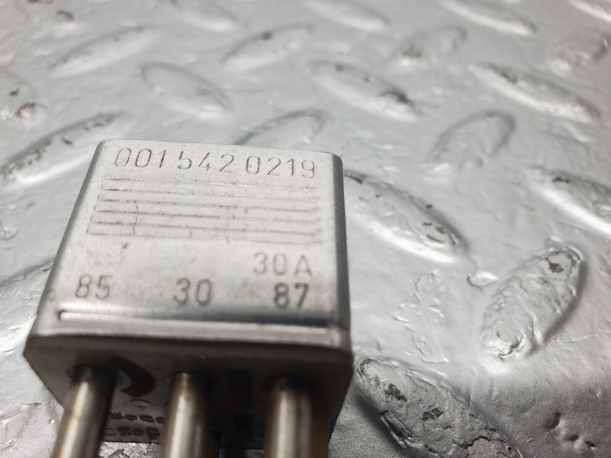 47382 Mercedes-Benz C126 500SEC Coupe Multi Purpose Relay A0015420219