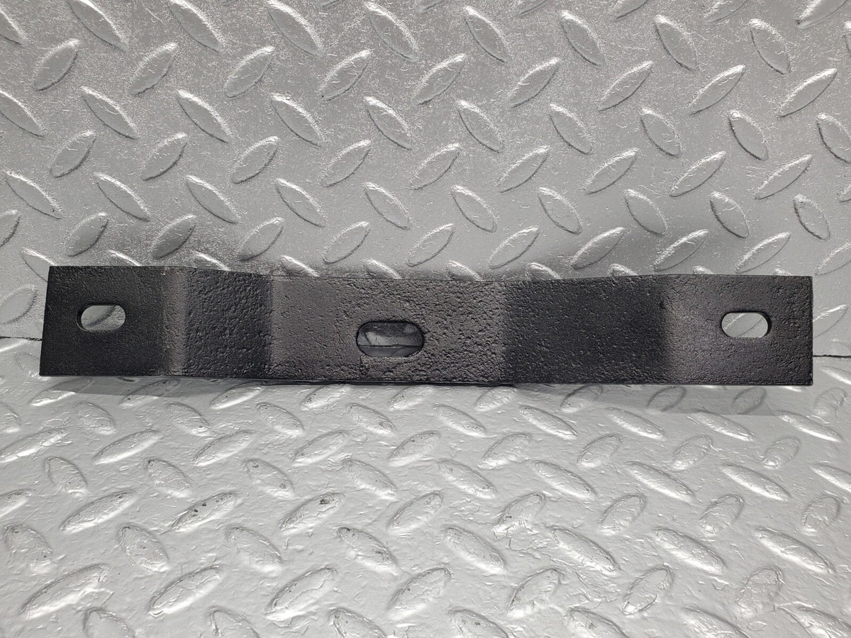 48568 Mercedes-Benz W108 Front Right Bumper Bracket