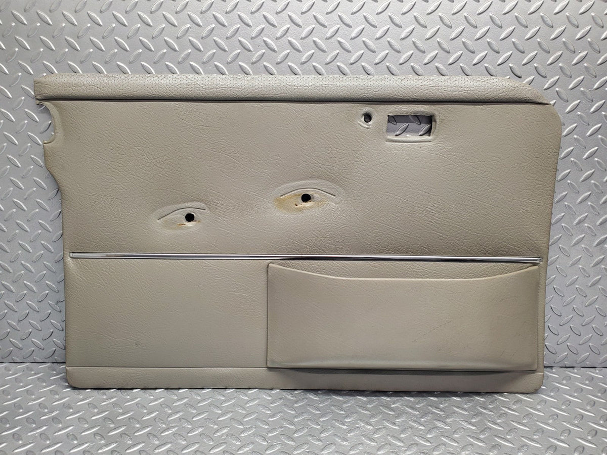 50524 Mercedes-Benz W108 280SE 3.5 Front Left Door Card Grey