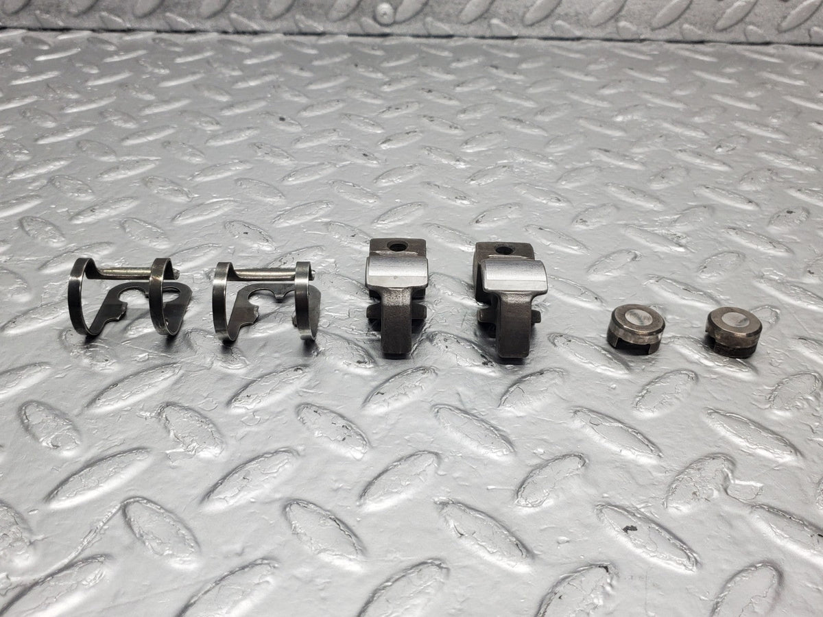 50976 Mercedes-Benz W108 280SE 3.5 Valve Rocker Arm With Spring & Tappet