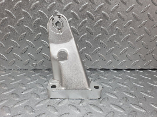 42711 Mercedes-Benz W201 190 2.0L Engine Mount Bracket Right Side A1022234204