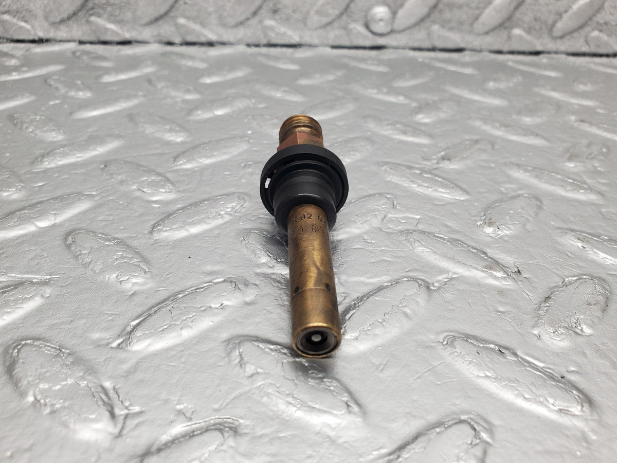 51077 Mercedes-Benz W124 260E Fuel Injector Bosch 0437502047 A0000785623