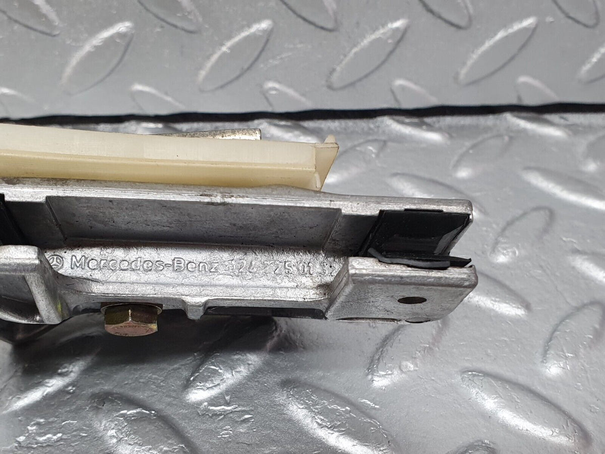 42506 Mercedes-Benz R129 320SL Coupe Door Window Guide Bracket A1247250132 A1247250232
