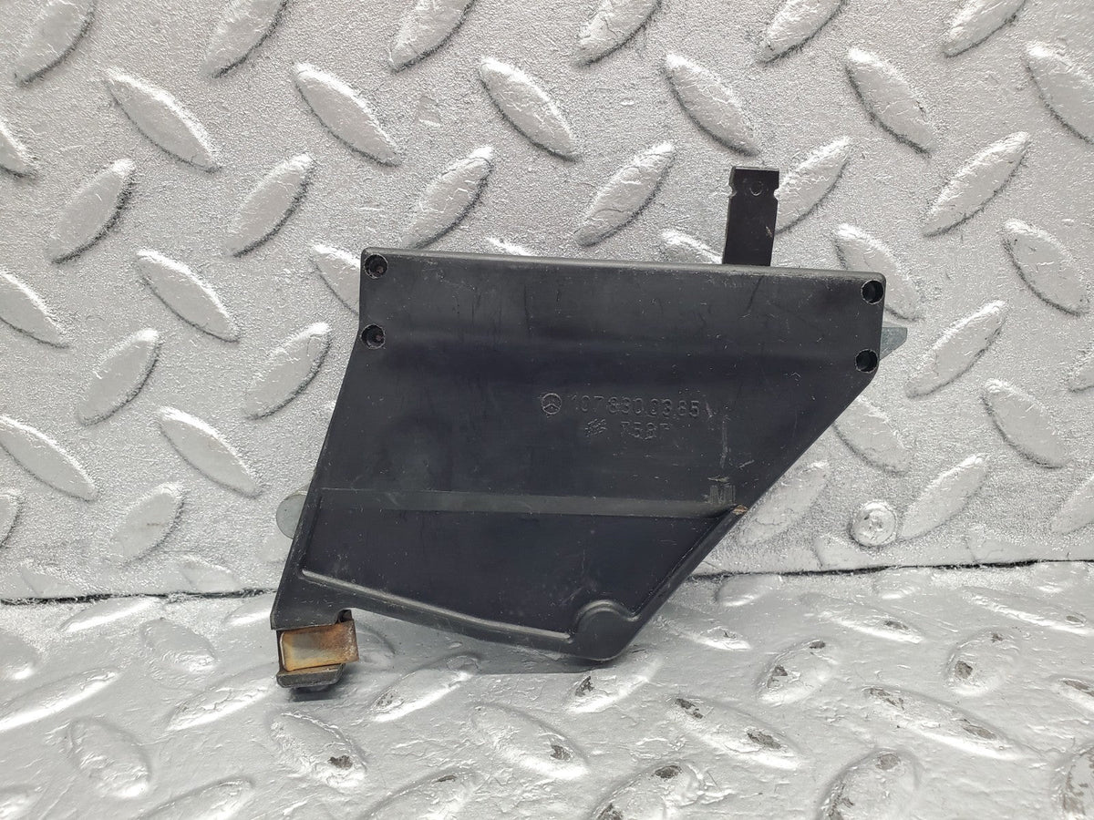 51361 Mercedes-Benz C107 R107 Air Vent Control Lever Left A1078300385