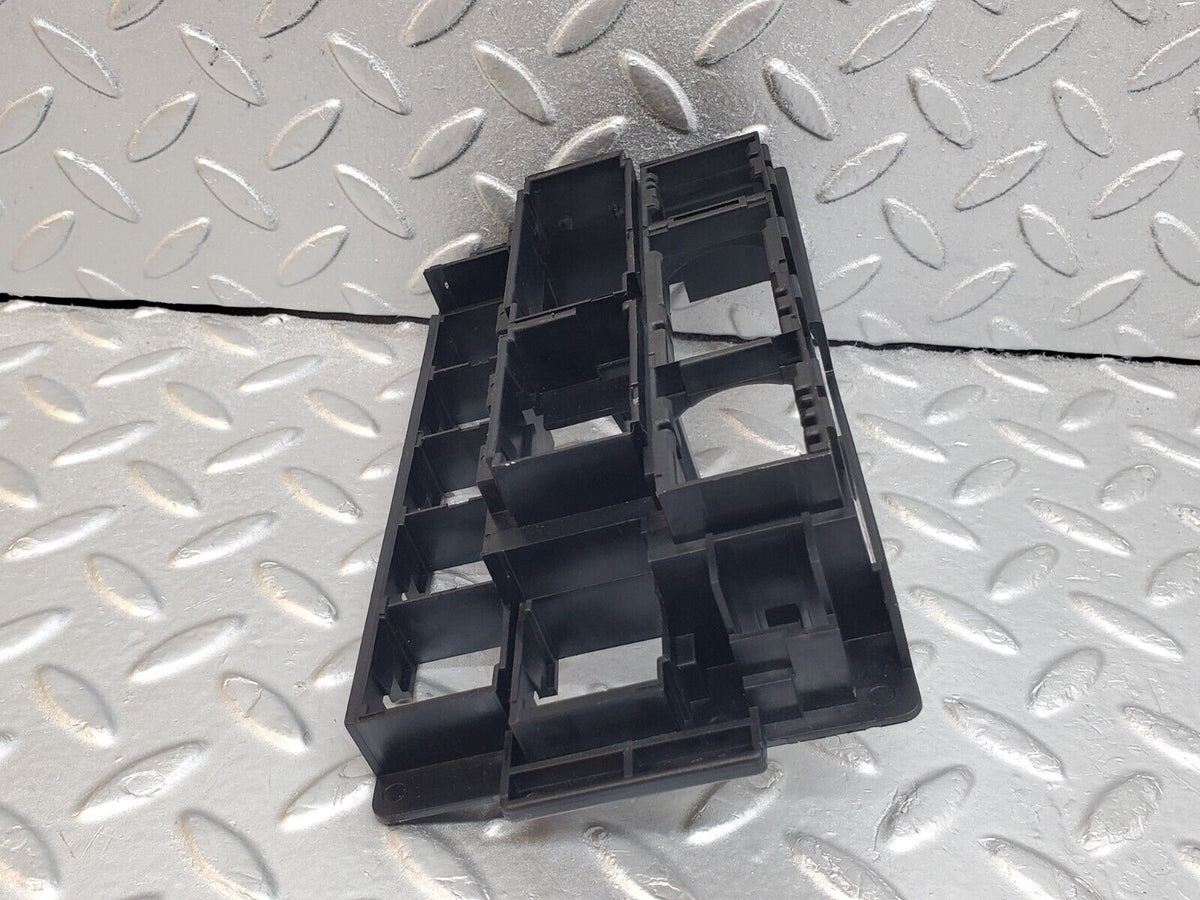 44723 Mercedes-Benz W124 220E Fuse Relay Holder Bracket A1245450140
