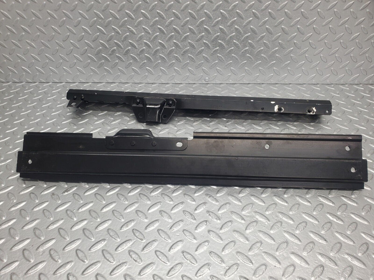 47297 Mercedes-Benz R129 320SL Coupe Front Right Seat Rail 2x A1299100689 A1299100889