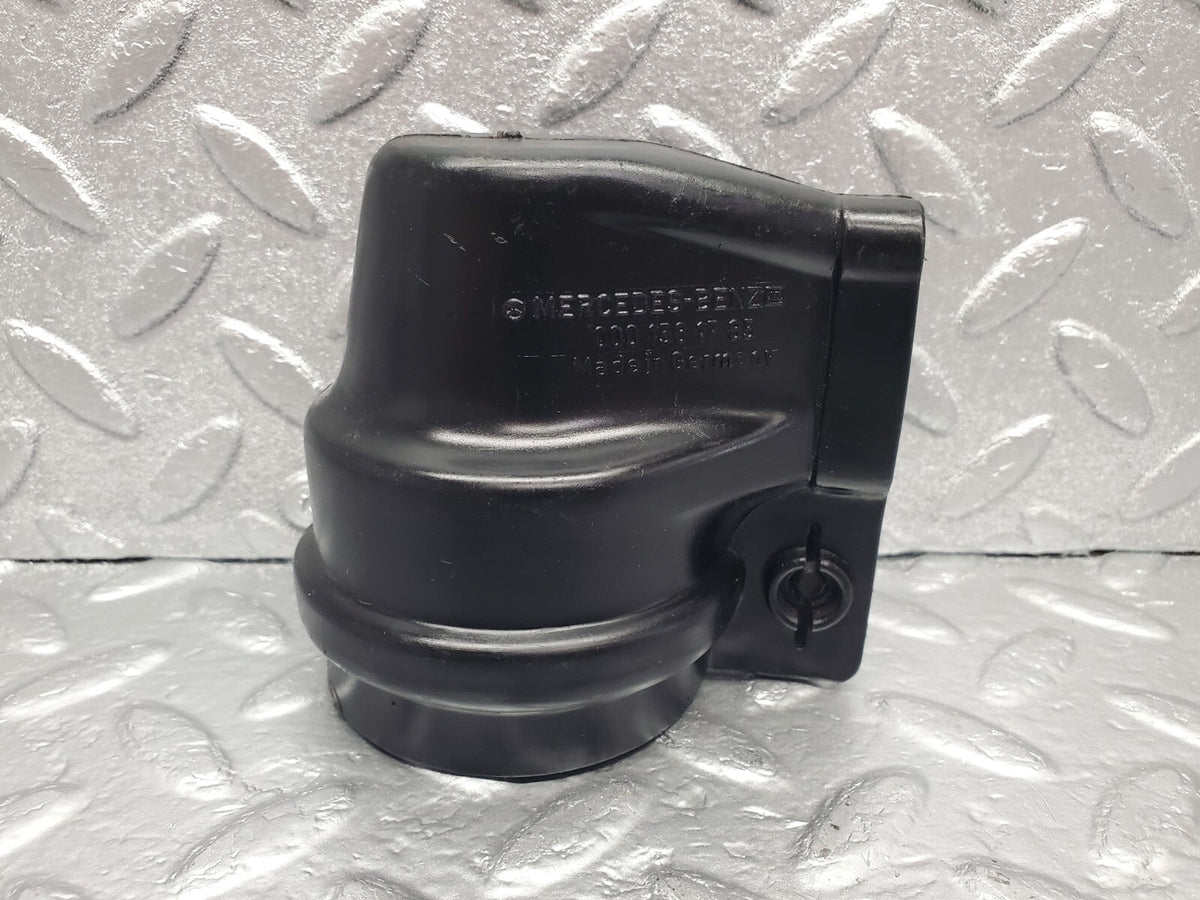 48590 Mercedes-Benz W123 Ignition Coil Protective Cap A0001581785