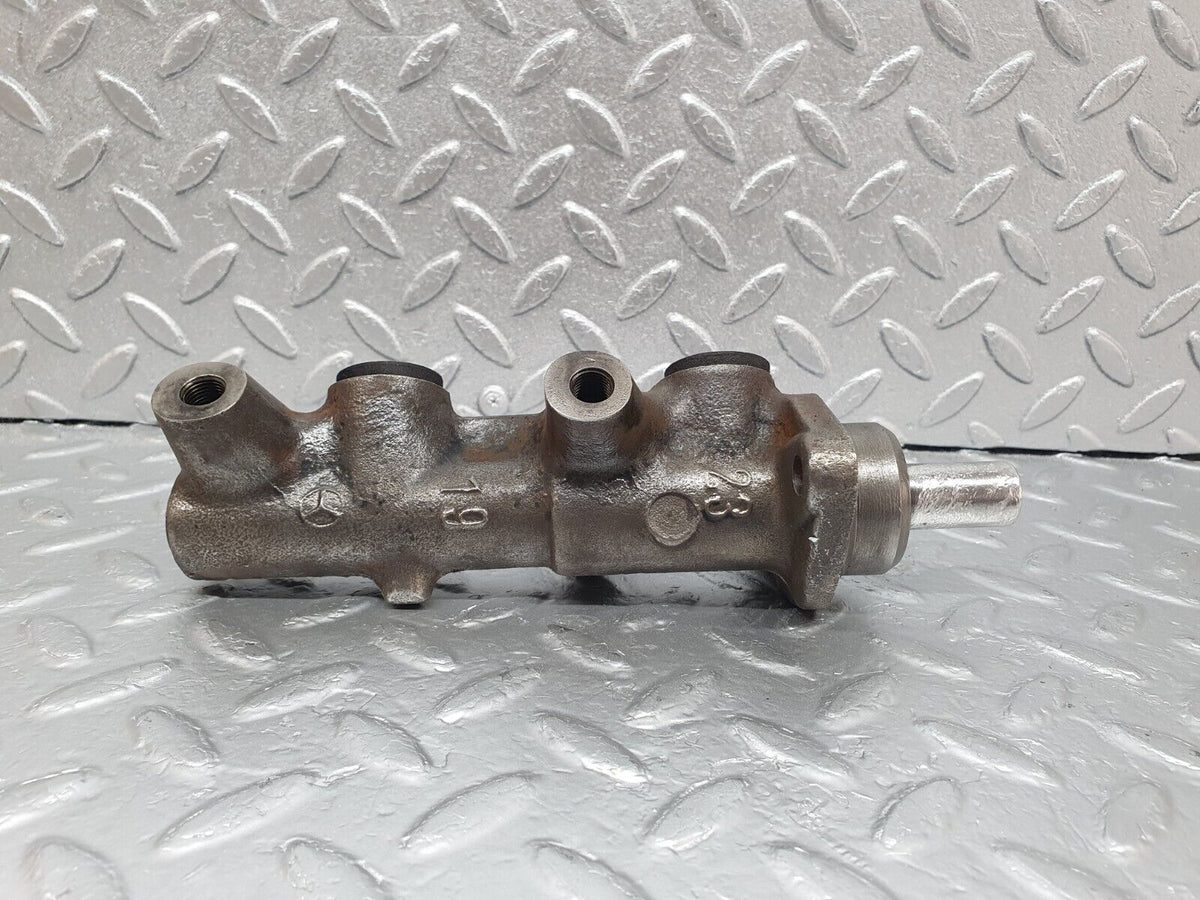 43690 Mercedes-Benz C126 380SEC Coupe Brake Master Cylinder ATE