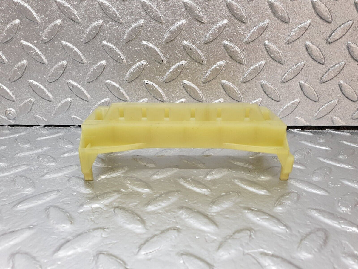 42547 Mercedes-Benz R129 320SL Coupe Cable Connector A0015450340 1928402156