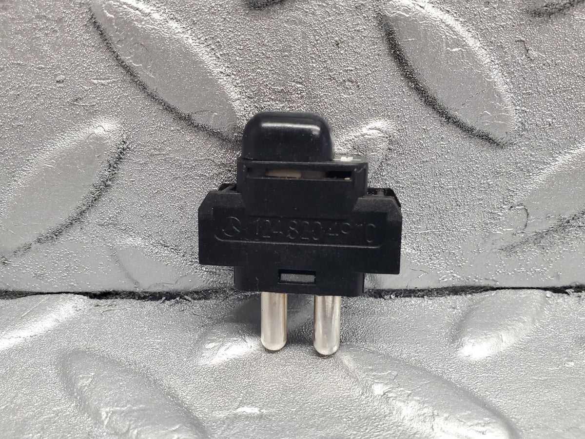 49120 Mercedes-Benz A124 320E Cabriolet Child Lock Control Switch A1248204910