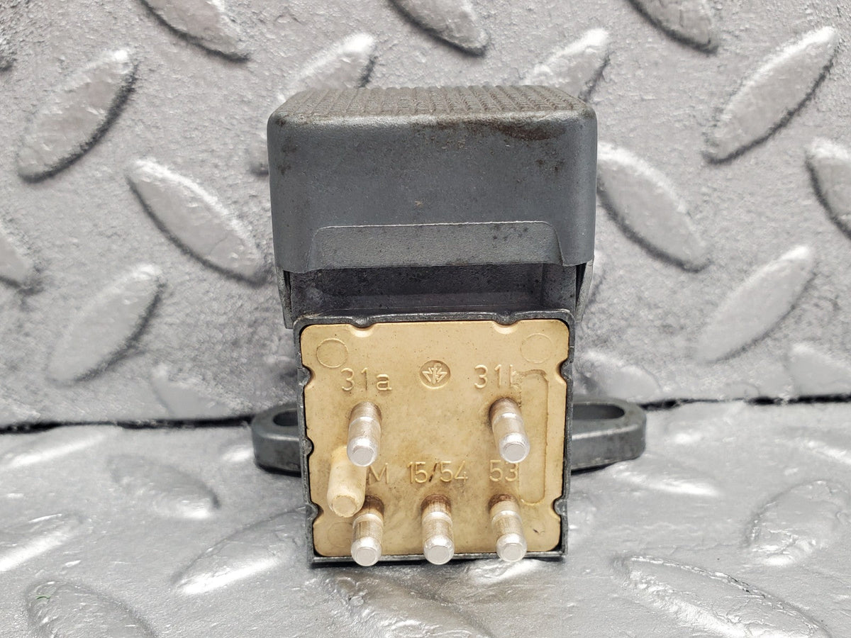 50502 Mercedes-Benz W108 280SE 3.5 Windscreen Washer Switch
