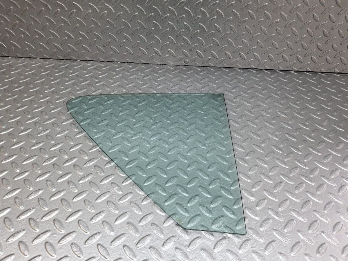 43060 Mercedes-Benz R107 Hardtop Quarter Window Glass Right Side