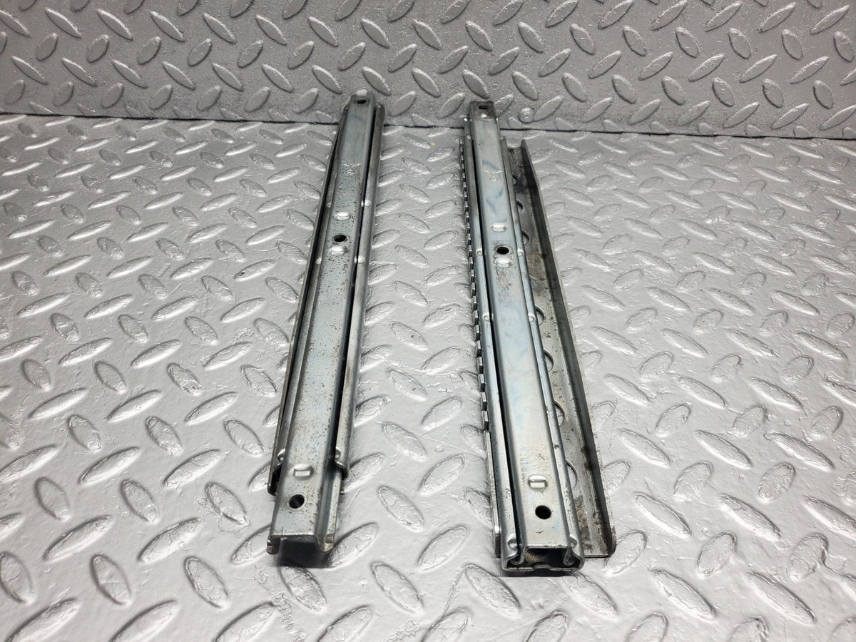 50199 Mercedes-Benz C123 280CE Coupe Front Left Seat Rail Pair