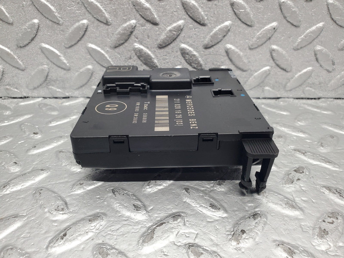 51288 Mercedes-Benz W210 Door Control Unit Rear Right A2118201626