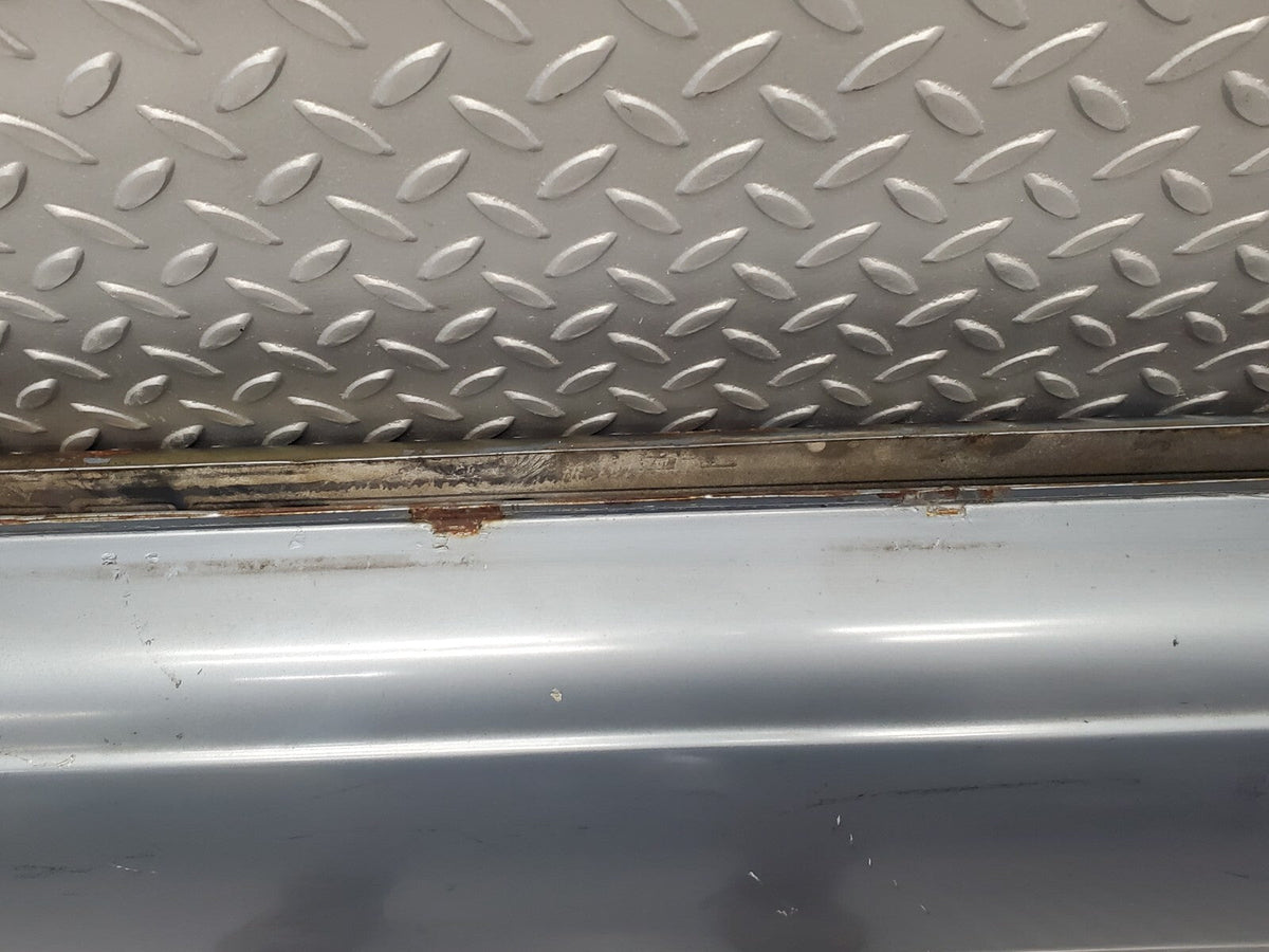 48270 Mercedes-Benz C107 R107 Left Door
