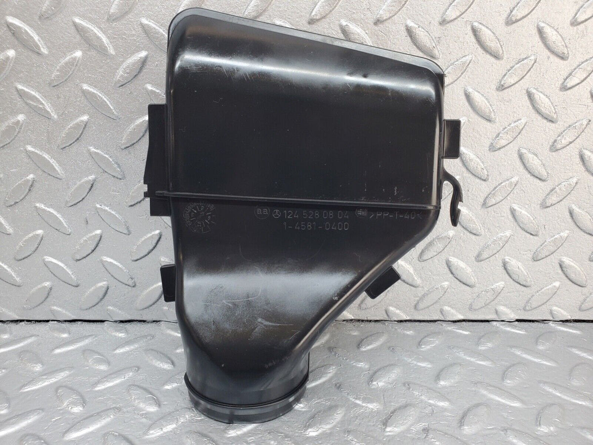 44647 Mercedes-Benz W124 220E Air Intake Suction Pipe A1245280804