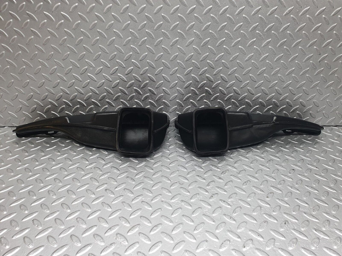 43494 Mercedes-Benz C126 380SEC Coupe Dashboard Air Vent Duct 2x A1268300219