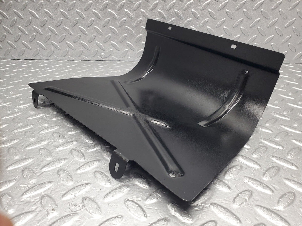48986 Mercedes-Benz A124 320E Cabriolet Soft Top Pump Cover Panel