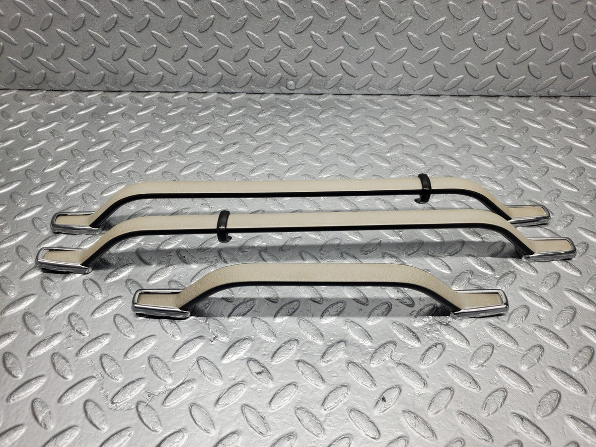 50649 Mercedes-Benz W108 280SE 3.5 Interior Roof Grab Handle Set