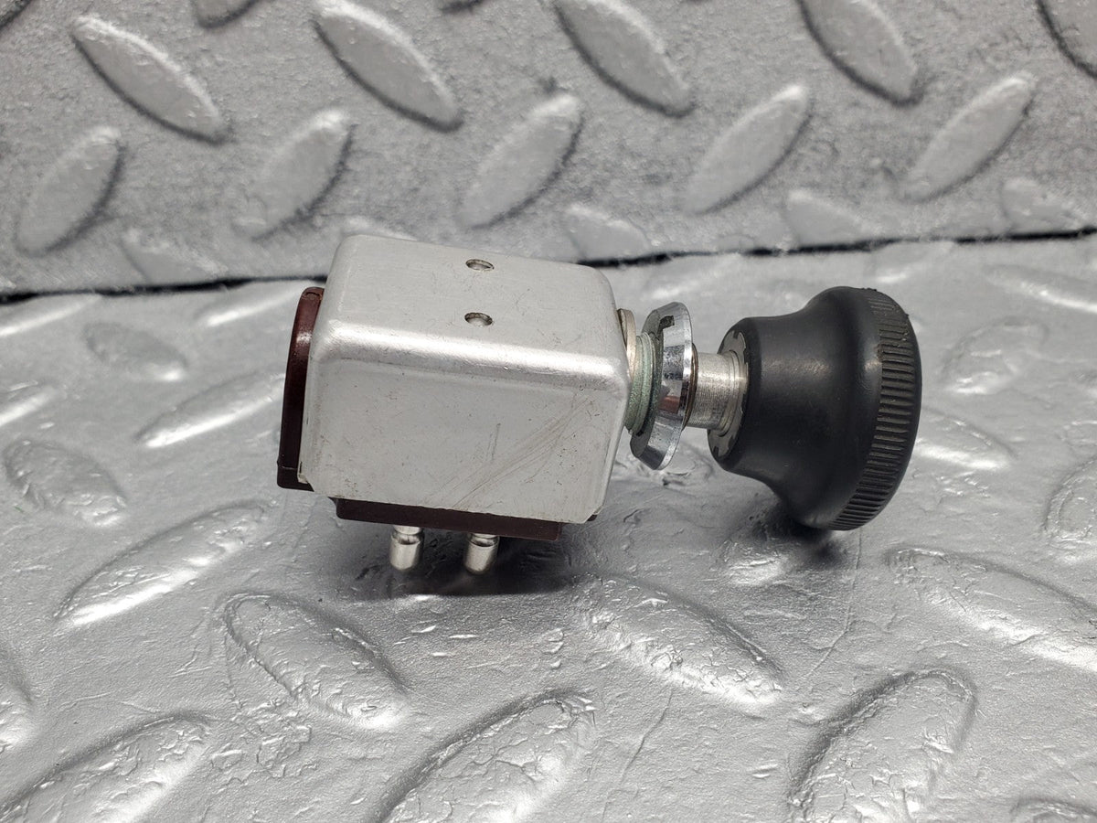 50499 Mercedes-Benz W108 280SE 3.5 3 Pin Pull Switch