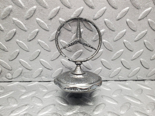 50763 Mercedes-Benz W108 280SE 3.5 Front Emblem Badge A1088880117