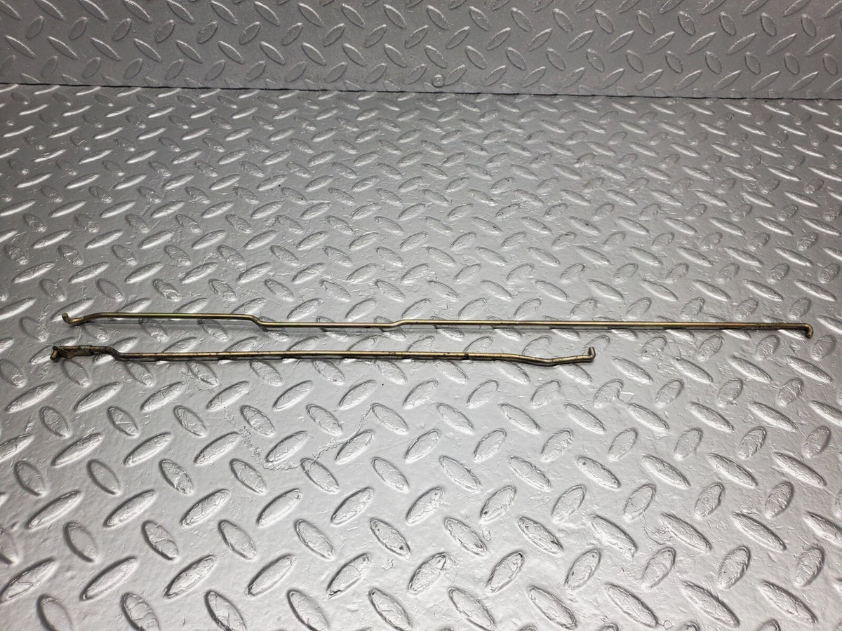 48700 Mercedes-Benz W123 Door Lock Linkage Rod Front Left