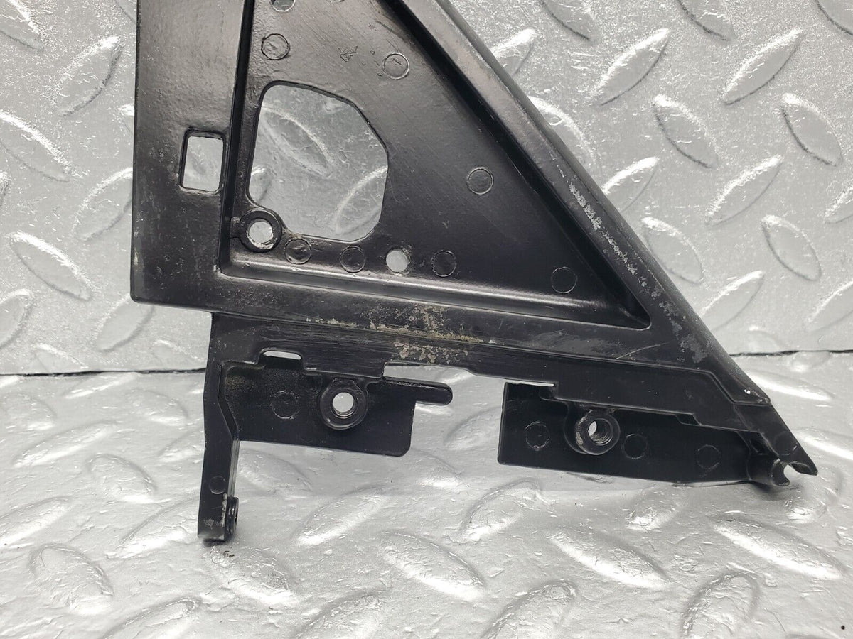 47468 Mercedes-Benz C126 500SEC Coupe Mirror Mounting Triangle Right A1267250241