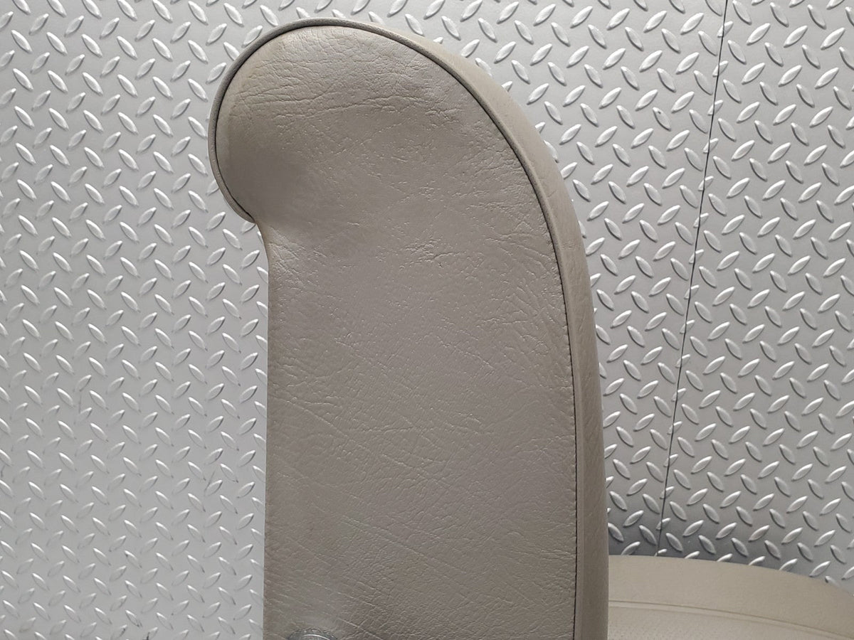 50801 Mercedes-Benz W108 280SE 3.5 Left Passenger Seat Grey